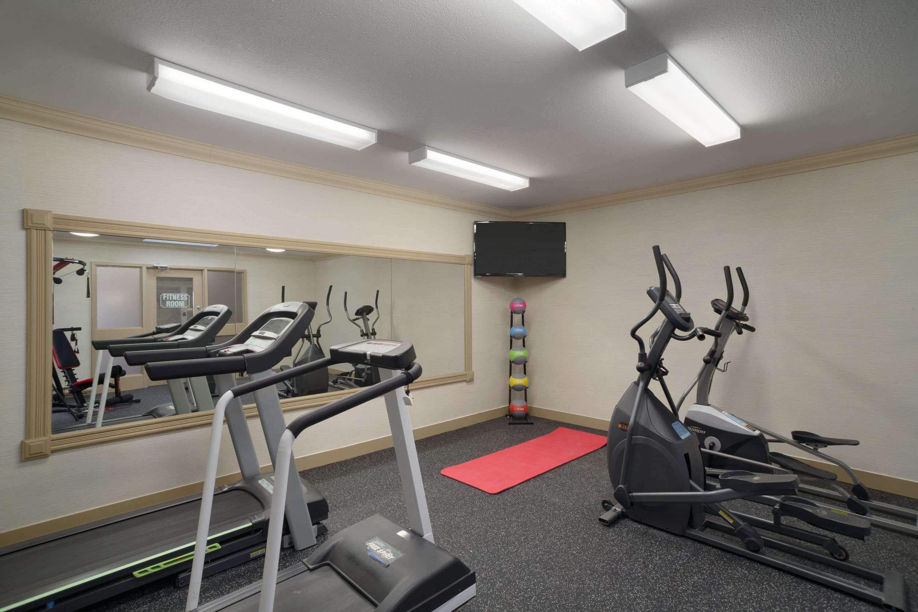 Days Inn & Suites By Wyndham Sault Ste. Marie On Εξωτερικό φωτογραφία