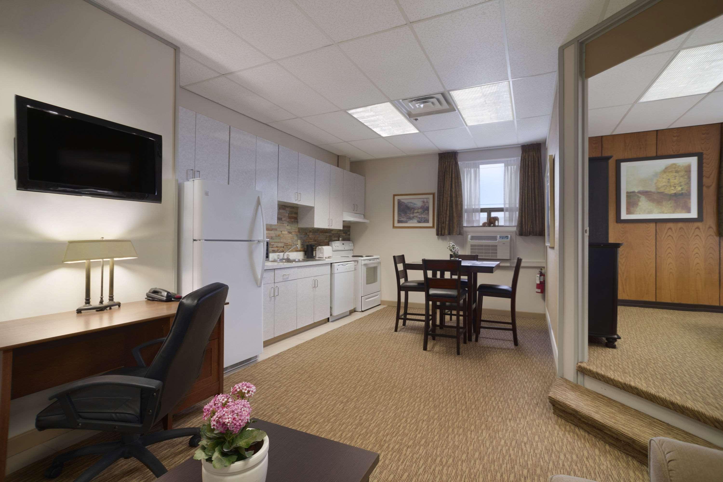 Days Inn & Suites By Wyndham Sault Ste. Marie On Εξωτερικό φωτογραφία